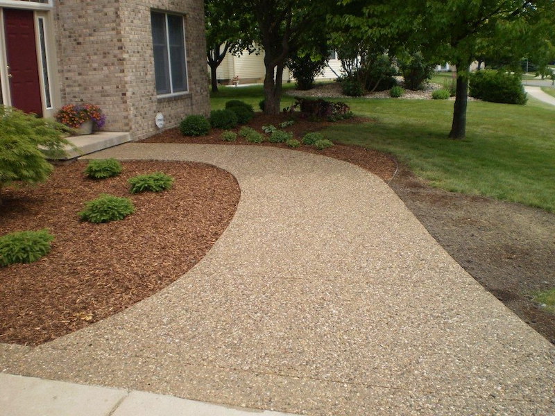 Exposed Aggregate Walkway
