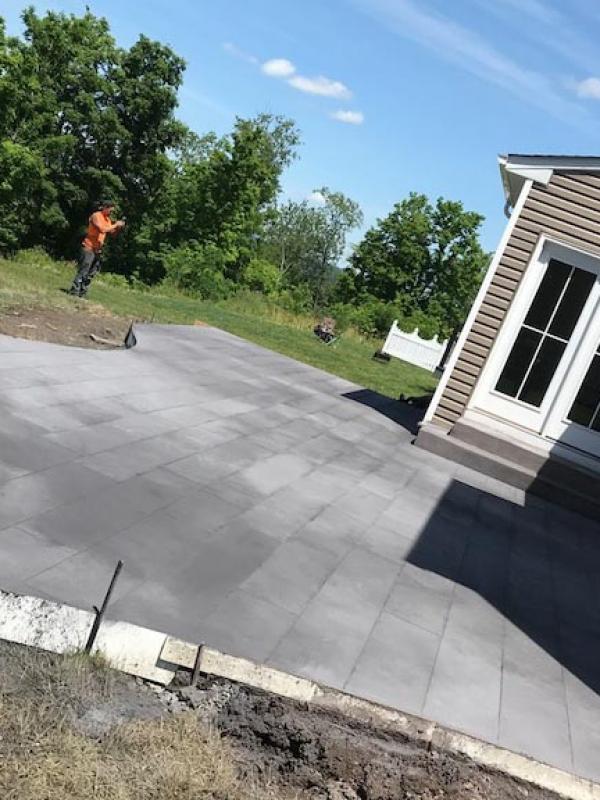 Patio with fire pit 5